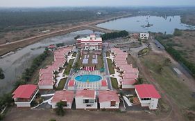 Flamingo Club And Resort Una 3 Km Away From Diu Check Post